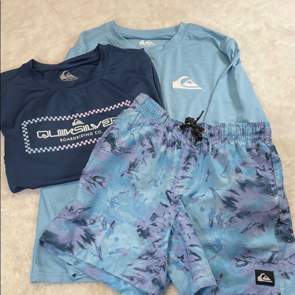 Quiksilver Boy's Rashguard Set - Light Blue and Navy size Small